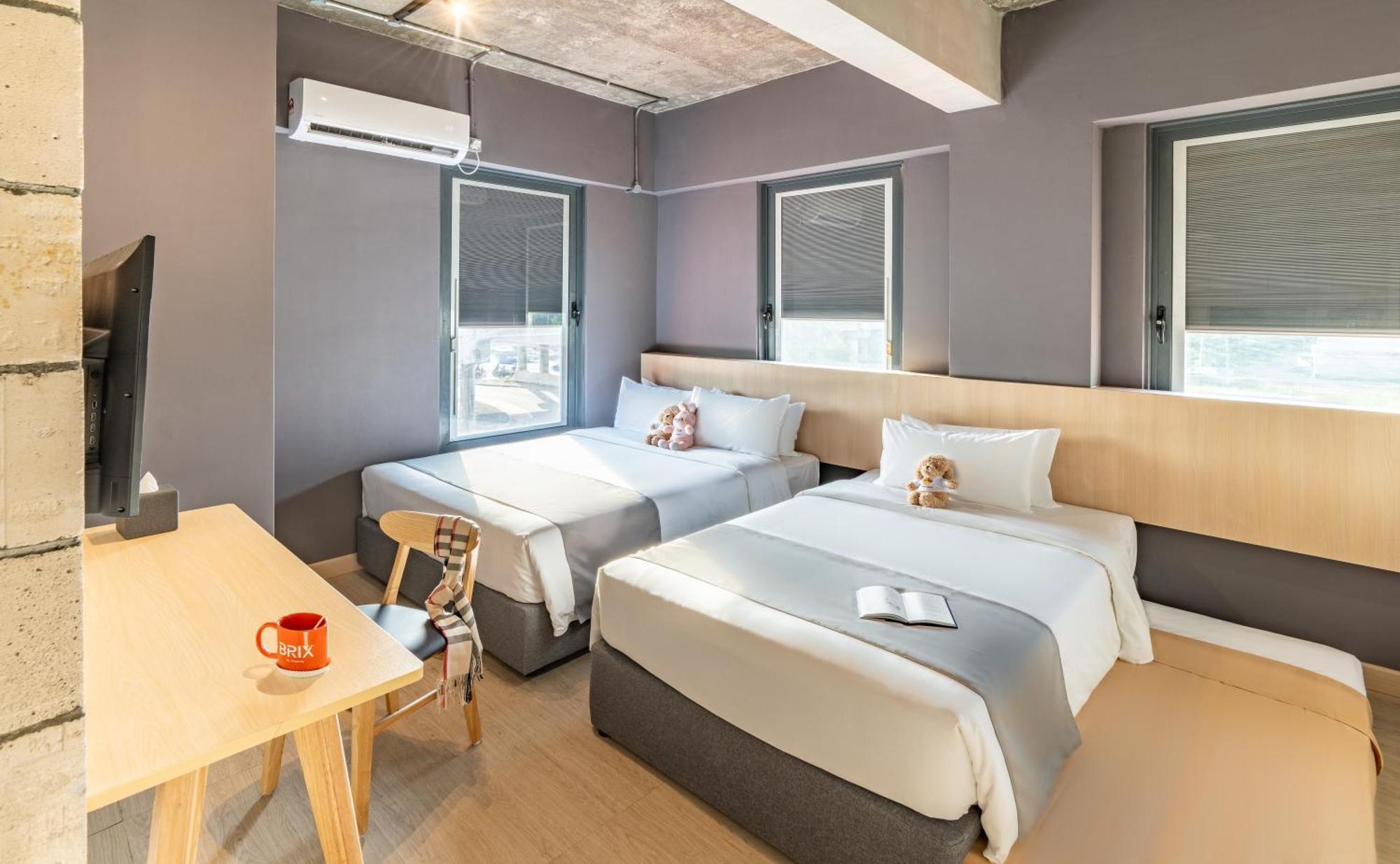 Brix Klia By Pinetree Hotel Sepang Exterior photo